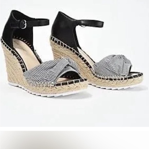 Marc Fisher Open-Toe Espadrille Wedges Karli NWOT - Picture 1 of 5